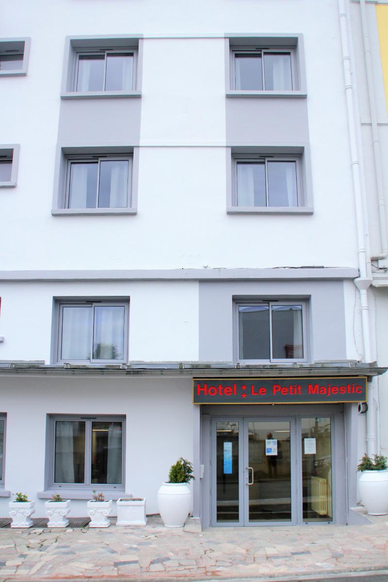 卢德 Le Petit Majestic酒店 外观 照片